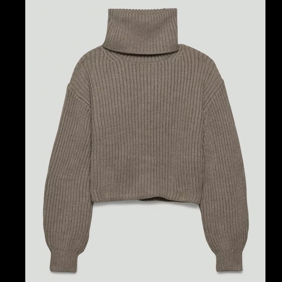 Babaton - Guell Sweater - Picture 8 of 13